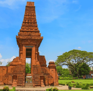 candi-bajangratu-9345388