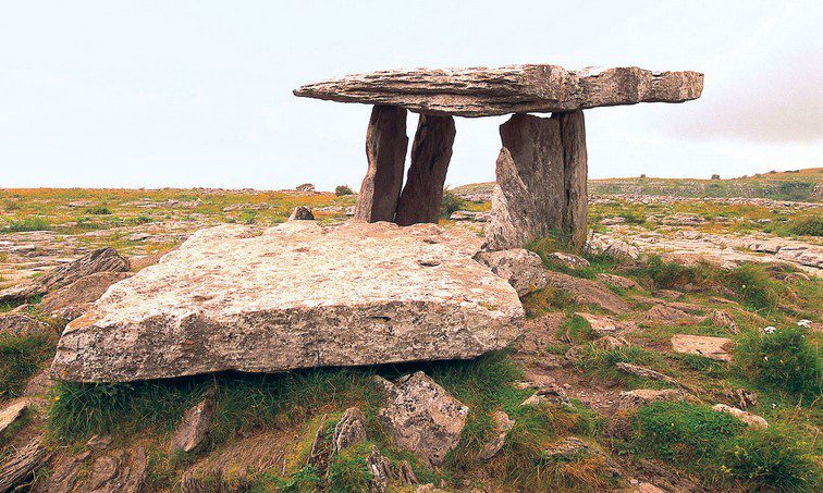 dolmen-7106664