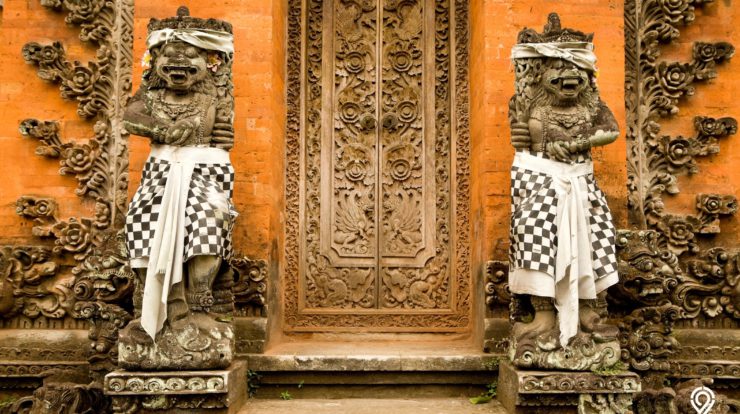 gapura-merupakan-pintu-masuk-2566821-4948142-jpg