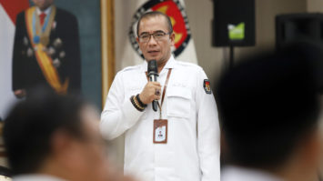 ketua-kpu-ri-hasyim-asyari-4588490-6788942-jpg