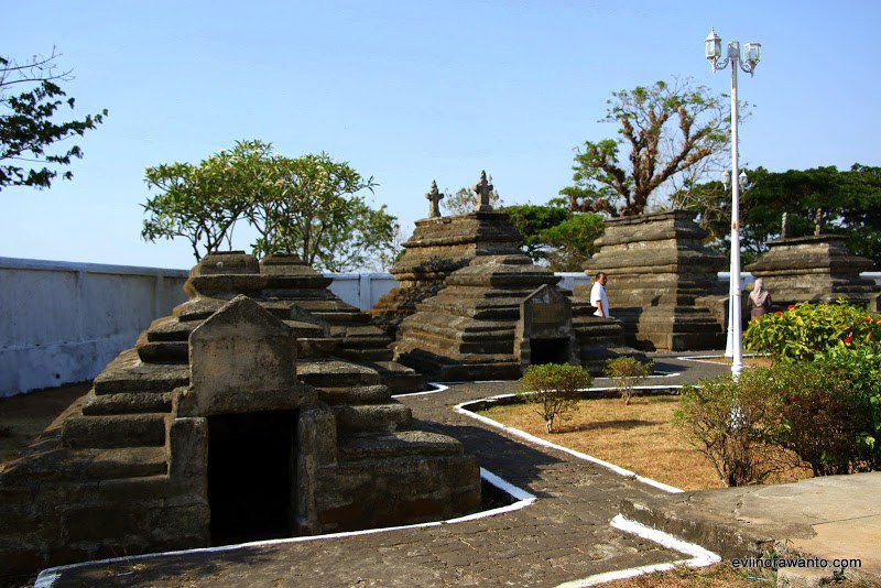 kompleks-makam-raja-gowa-tallo-8980697