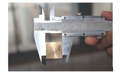 mengukur-diameter-luar-suatu-benda-8803308