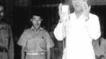 pembacaan-teks-proklamasi-6883318-5681077-png