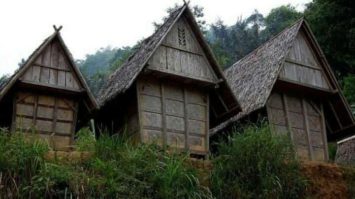 rumah-badui-4324417-1868228-jpg