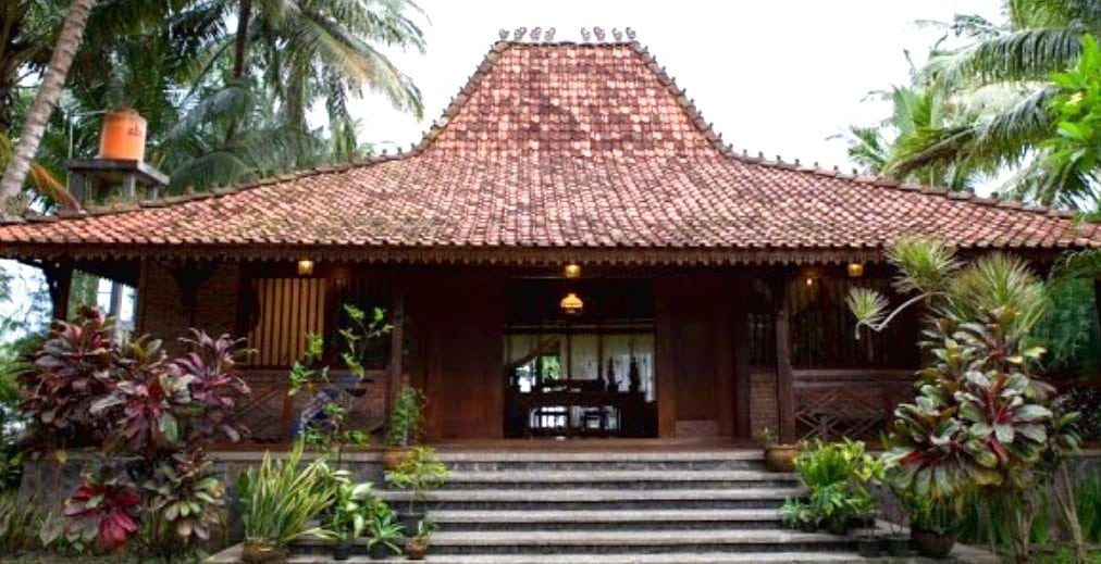 rumah-joglo-jawa-timur-7799876