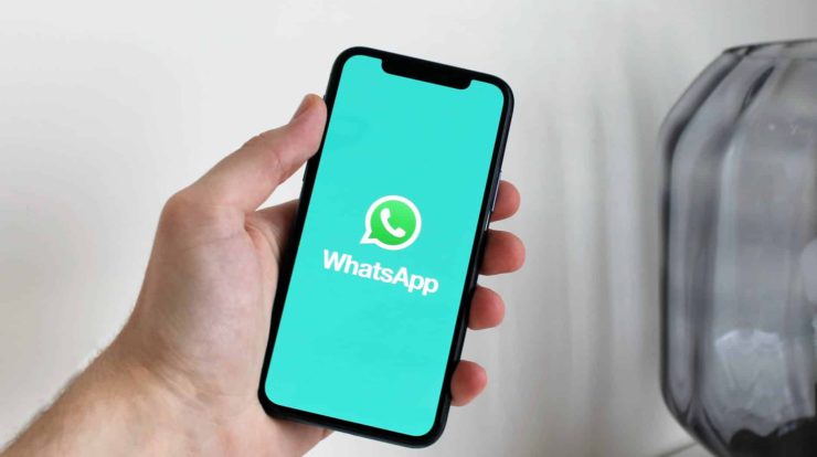 terkoneksi-dengan-smartphone-4802254-8147075-jpeg