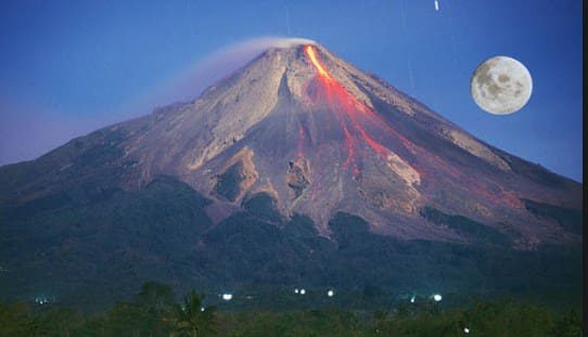 gunung-berapi-5137654