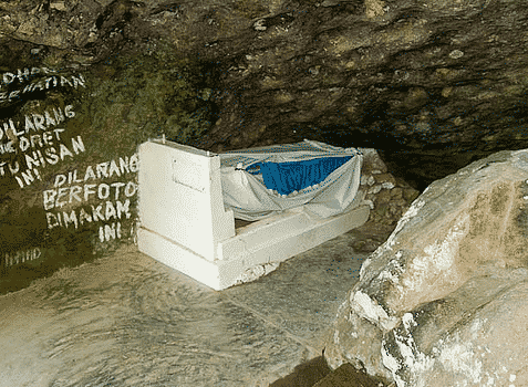 makam-ibu-malinkundang-5305238