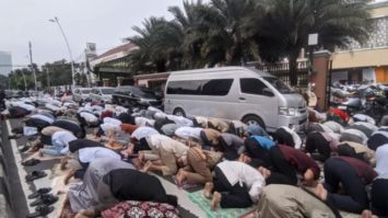 pp-muhammadiyah-salat-id-2299191-5909900-jpg