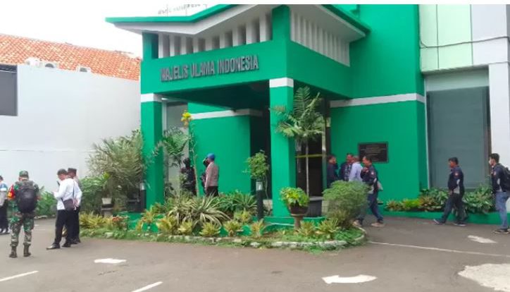 kantor-mui-pusat-ditembaki-3389249-4125373-jpg