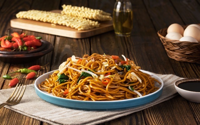 cara-membuat-mie-goreng-telur-5245539-7075492-jpg