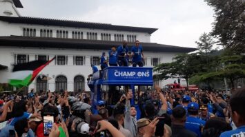 persib-juara-gesat-6884201-4102992-jpeg
