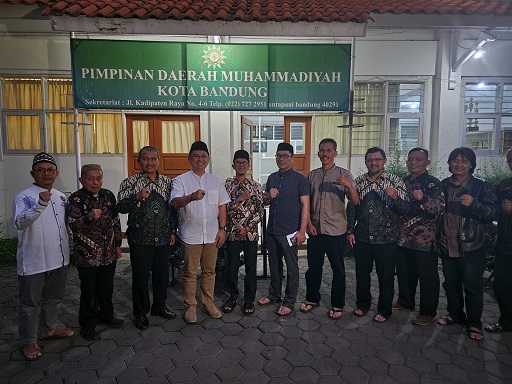 bertemu-kang-arfi-pd-muhammadiyah-bandung-butuh-pemimpin-yang-bisa-lari-cepat-3524322-7749339-jpeg