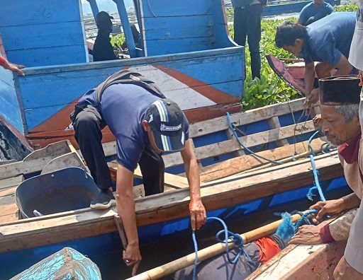 pria-paruh-baya-tewas-mengambang-di-waduk-cirata-9069015-8182751-jpeg