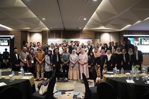 fisip-universitas-sangga-buana-ypkp-gelar-seminar-internasional-1st-international-conference-of-business-administration-communication-icobac-2024-1024050-7361567-jpeg