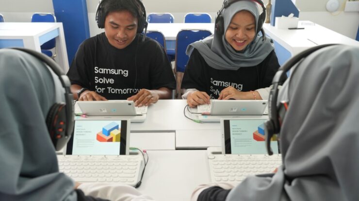 photo-1-babak-semifinal-samsung-solve-for-tomorrow-sesi-mentoring-dan-kelas-ai-5617584-7731992-jpg