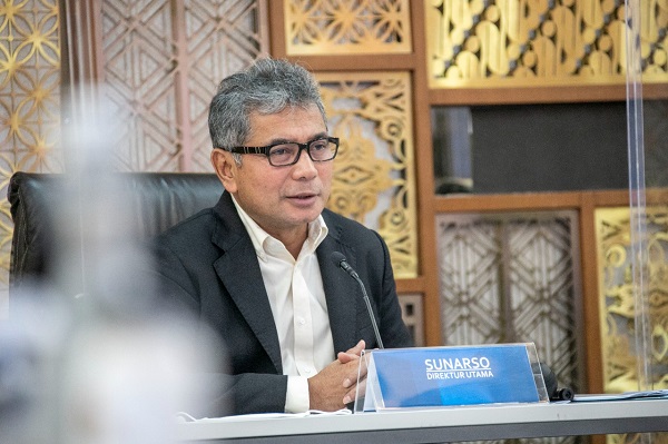dorong-pelaku-usaha-bangkit-dirut-bri-sunarso-dinobatkan-sebagai-tokoh-pembiayaan-dan-pemberdayaan-umkm-2502275-9559020-jpg