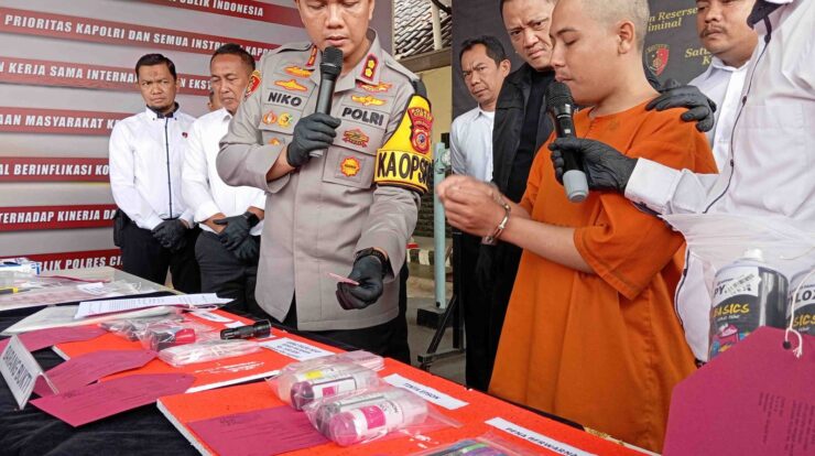 1001166635-scaled-7924993-7832437-jpg