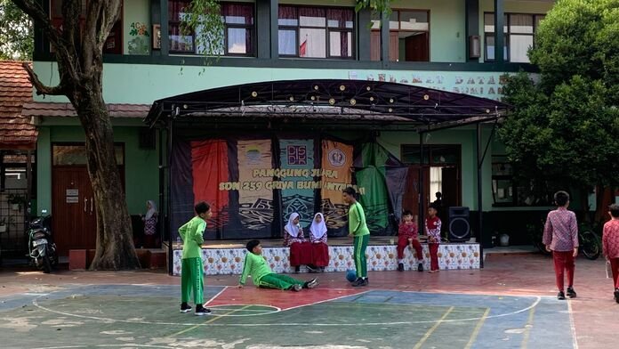 img-2025080105-6415940-3533517-jpg