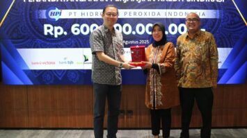 bersama-bank-victoria-bank-bjb-perkuat-dukungan-pada-proyek-kimia-strategis-rp600-miliar-scaled-6763755-1326073-jpeg