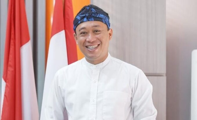 kepala-badan-pendapatan-daerah-bapenda-jawa-barat-asep-supriatna-1371907-4332667-jpeg