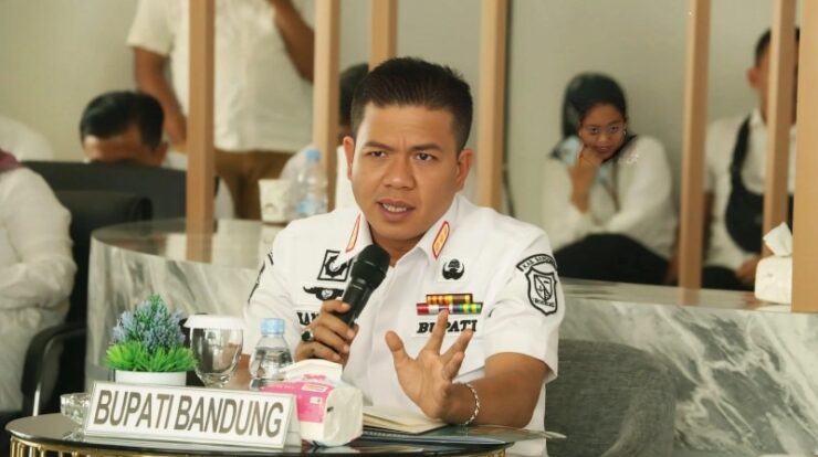bupati-bandung-kang-ds-9626634-3397105-jpg