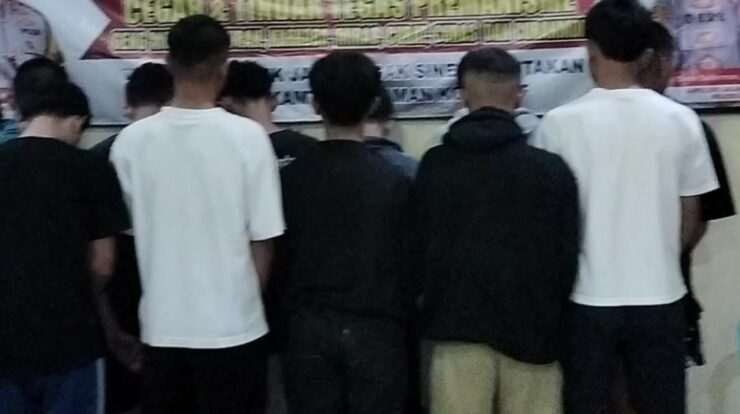 59325-9979587-3912113-jpg