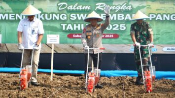komitmen-polri-dan-petani-jagung-untuk-meningkatkan-ketahanan-pangan-pemerintah-menuju-indonesia-emas-2045-4183541-9163288-jpeg