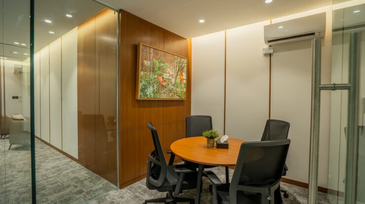resmikan-privilege-lounge-di-bandung-bmoney-tegaskan-komitmen-platform-investasi-berkelanjutan-8133398-4632162-jpg