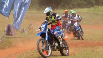 yamaha-ajak-awak-media-asah-skill-bawa-wr155-yz125x-pada-event-blu-cru-yamaha-off-road-skill-up-6348527-5299246-jpeg