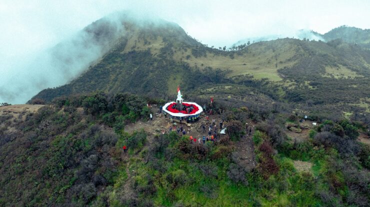 eiger-mountain-jungle-course-gunung-lawu-jejak-optimisme-75-pemuda-indonesia-di-ketinggian-3-265-mdpl-6862903-7815401-jpg