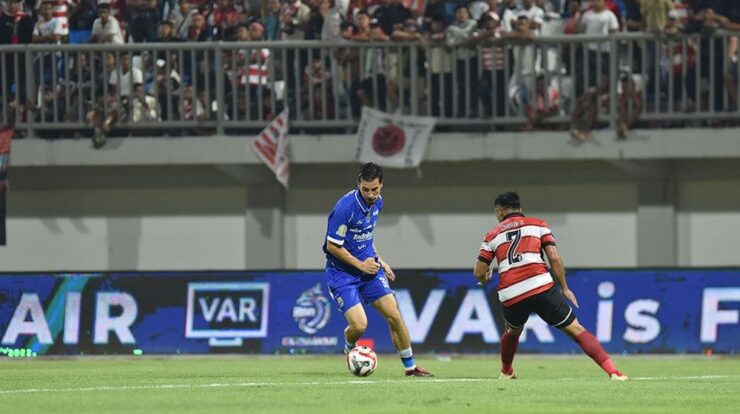 1000964473-3916151-6423325-jpg