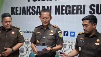 121913-7243605-4815523-jpg