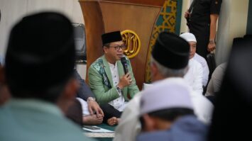 banjir-meluas-di-15-kecamatan-pemkab-bandung-percepat-penanganan-dan-menggelar-doa-bersama-6927726-7280400-jpeg