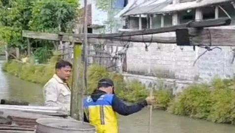 ft-b-6-2190141-1528498-jpg