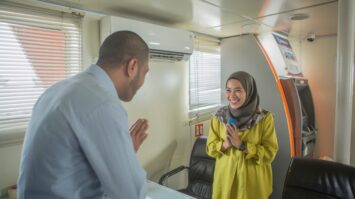 mengenal-teras-bri-kapal-bank-terapung-yang-dinanti-masyarakat-kepulauan-2060396-5086762-jpeg